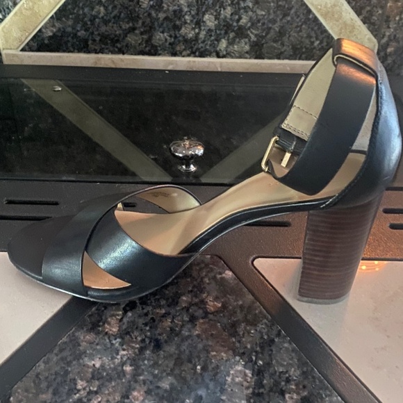 Ann Taylor Black All Leather Gigi Block Heel Slingback Heel Women 9M - Picture 4 of 6